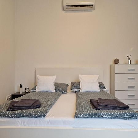 Altair Airport Apartman Vecsés Eksteriør billede