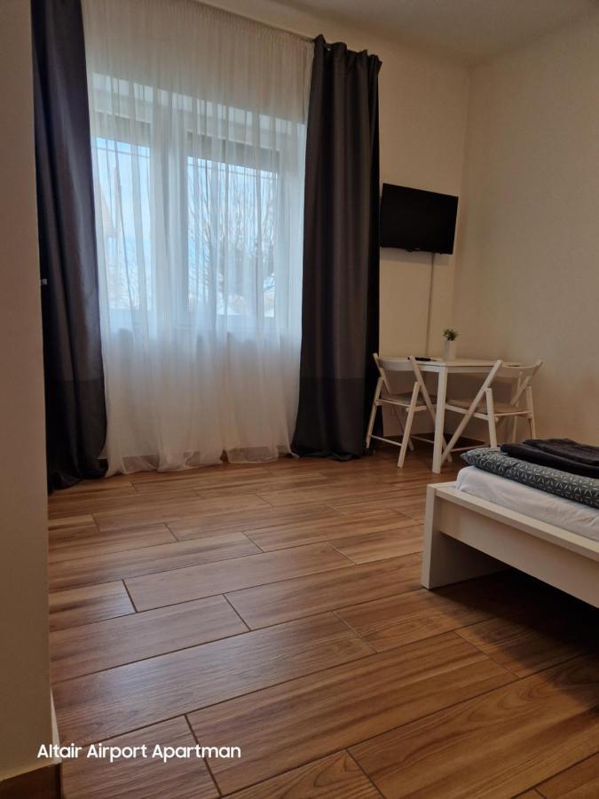Altair Airport Apartman Vecsés Eksteriør billede