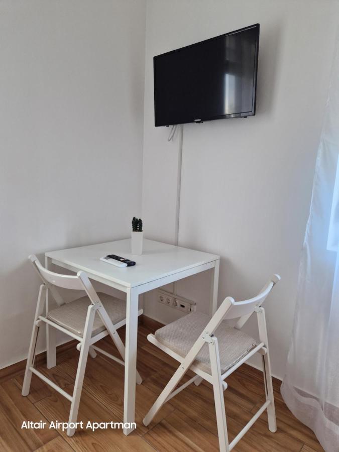 Altair Airport Apartman Vecsés Eksteriør billede