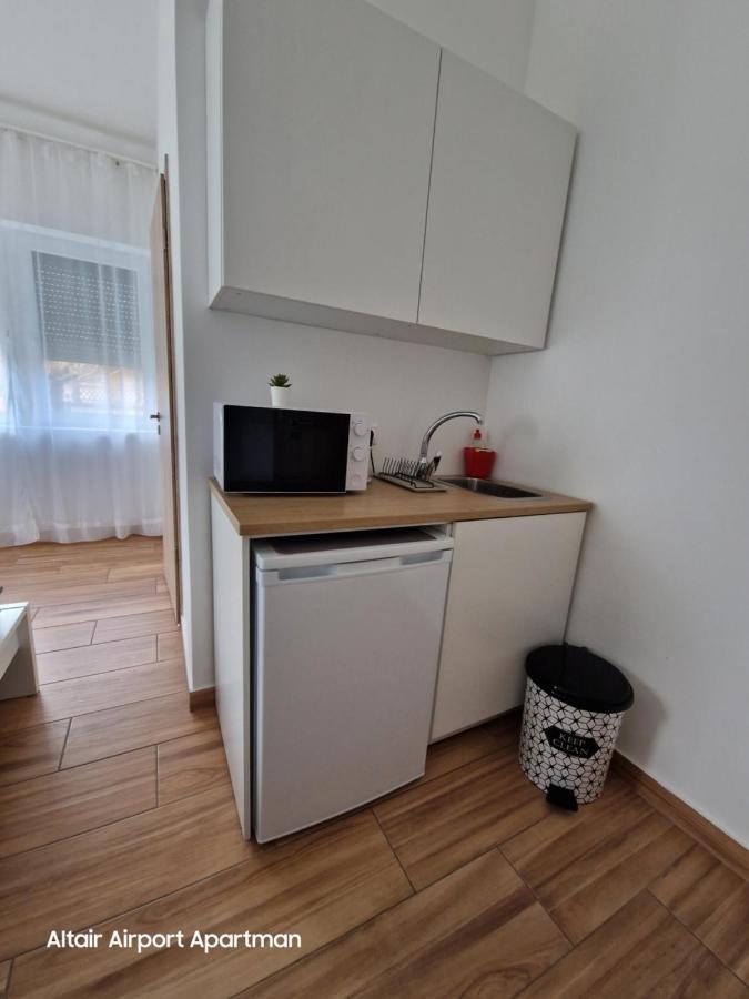 Altair Airport Apartman Vecsés Eksteriør billede